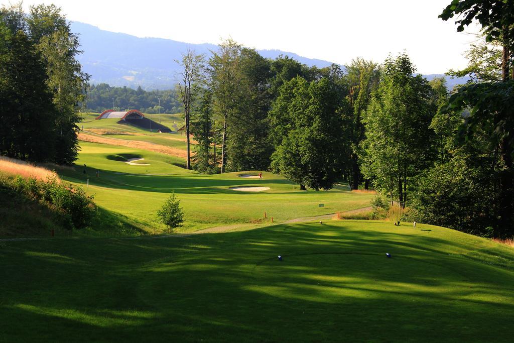 Green Inn Hotel Ostravice Bagian luar foto