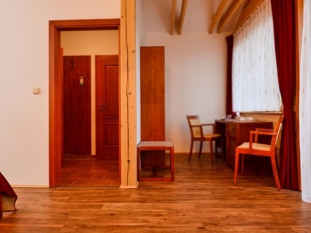 Green Inn Hotel Ostravice Bagian luar foto