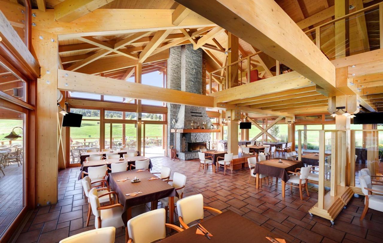 Green Inn Hotel Ostravice Bagian luar foto